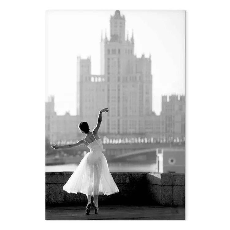 Danza sobre el Río (unitario) vertical - ciudad y mujer