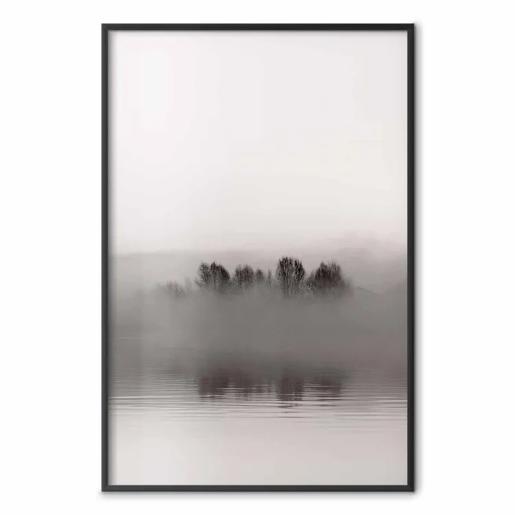 Isla de la niebla - lago con isla envuelta en niebla