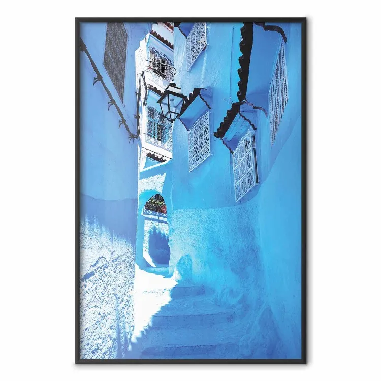 Paseo azul - arquitectura de camino entre edificios azules