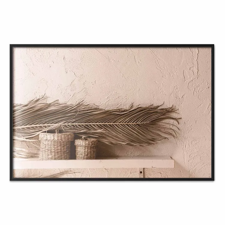Composición marroquí - hoja de palma y cestas sobre fondo de pared